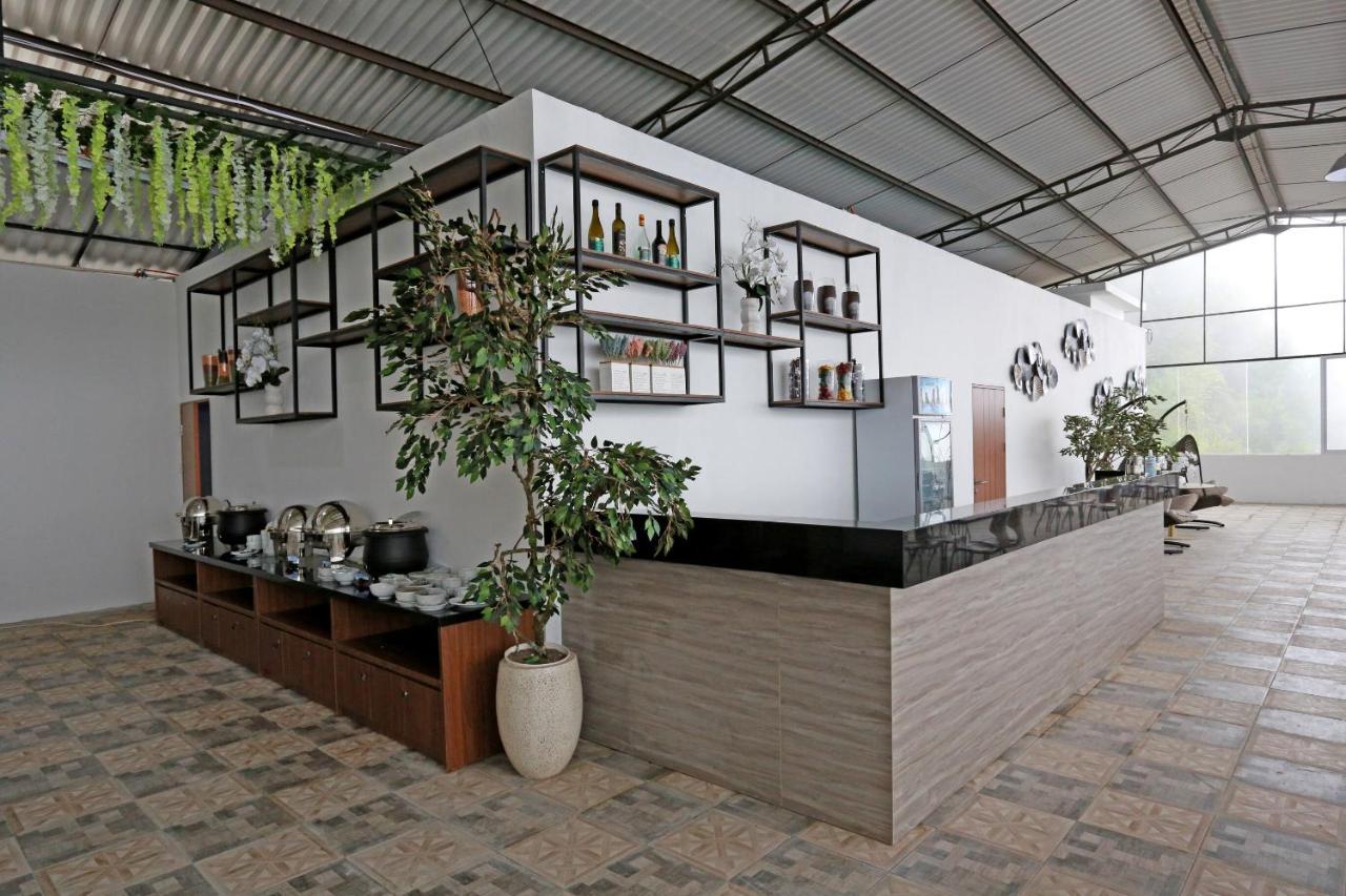 Hotel Lereng Bromo Pasuruan Εξωτερικό φωτογραφία